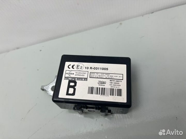 Блок управления дверьми Toyota Corolla E180 1ZR