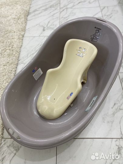 Ванночка для купания с горкой