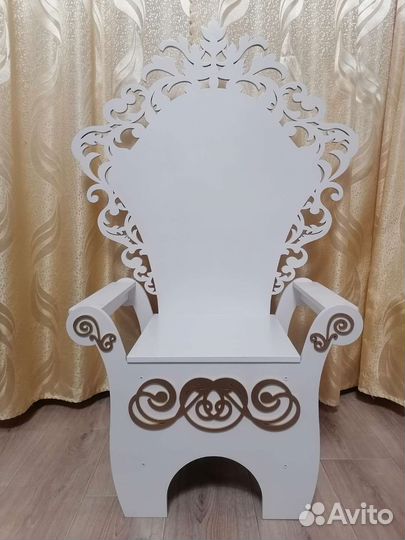 Трон, кресло для фотозоны фотосессии