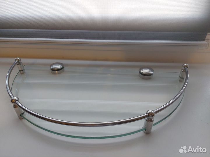 Полка для ванной комнаты