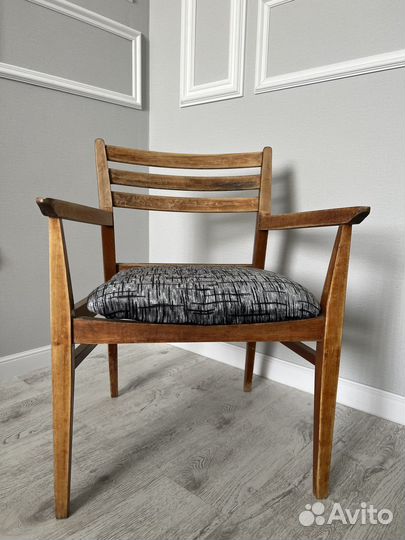 Кабинетное кресло, стул