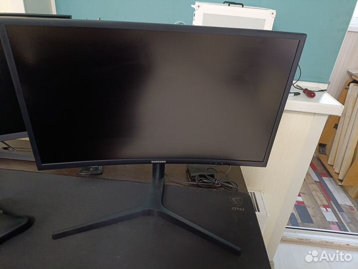Монитор Samsung C24FG73FQI изогнутый 24'' 144 Гц