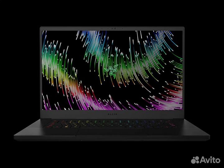 Razer Blade 15 RTX4070 i7-13800H 16GB/1TB