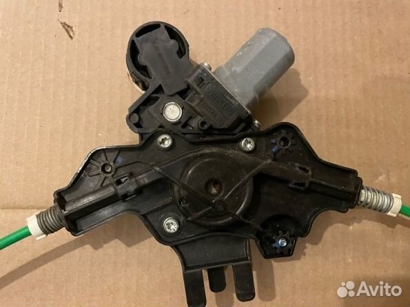 Toyota Corolla E210 2018- стеклоподъемник передний