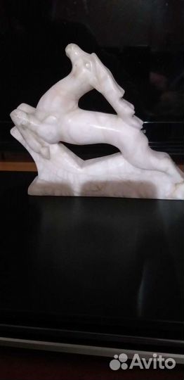 Статуэтка Олень мрамор СССР