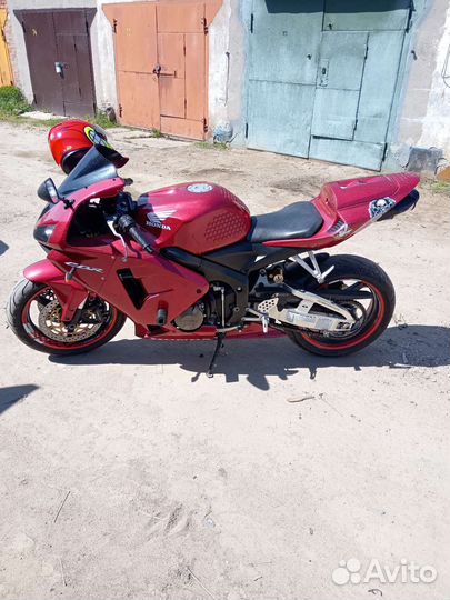Honda cbr 600 rr 2006г.в