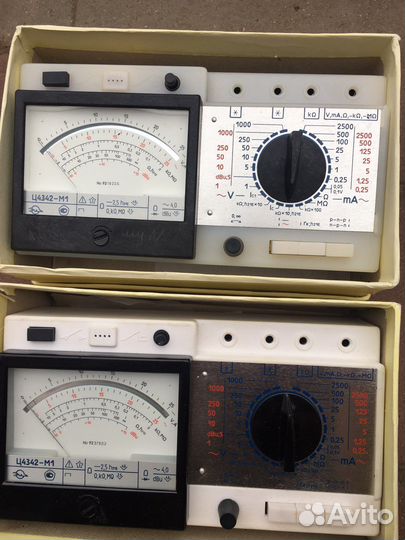 Прибор электроизмерительный комбинированный