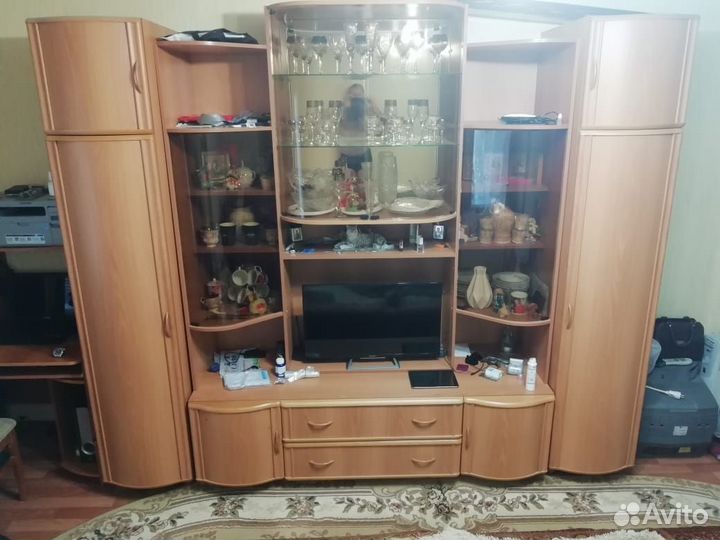 Стенка горка в зал
