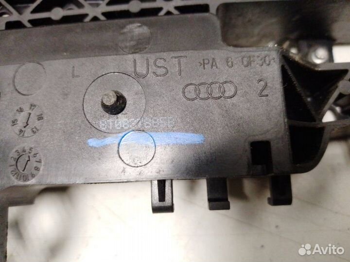 Кронштейн ручки Audi A4 B8 2007-2015
