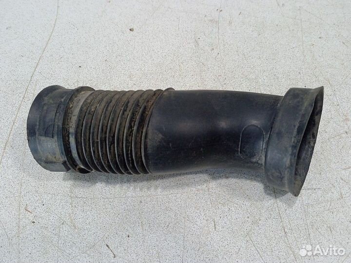 Патрубок воздушный Опель