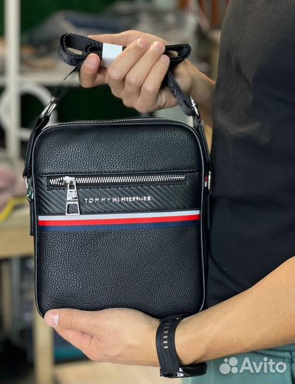 Tommy: сумка через плечо для динамичной жизни