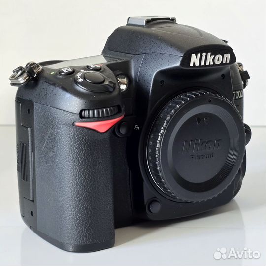 Nikon D7000 AF-S 18-105mm Kit