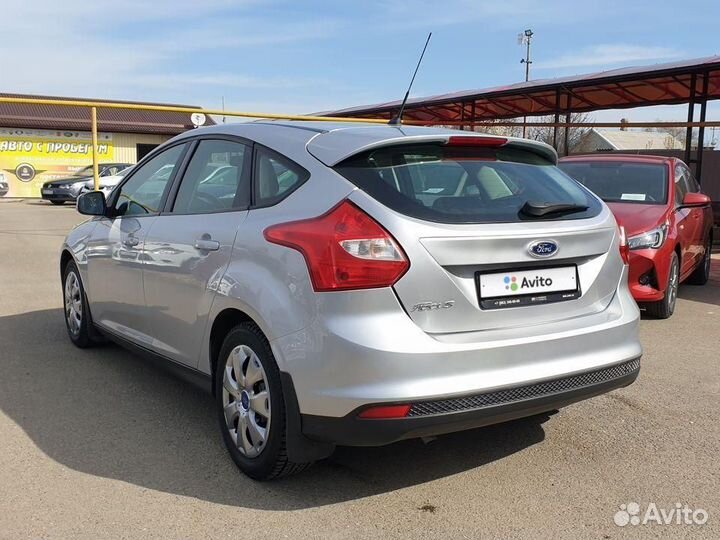 Ford Focus 1.6 МТ, 2012, 84 053 км