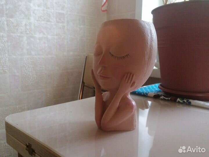 Кашпо горшок для цветов