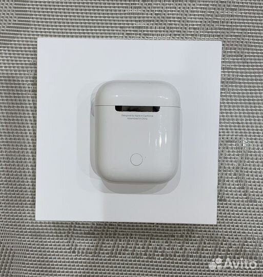 Кейс Case Apple AirPods