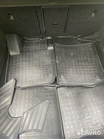 Коврики на skoda rapid