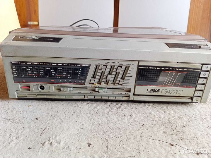 Дека кассетная