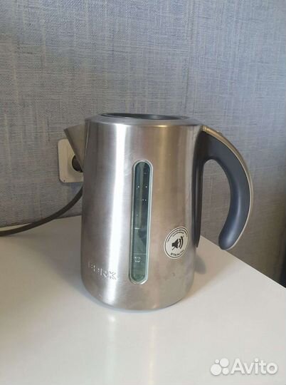 Чайник Bork K800