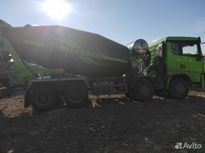 Автобетоносмеситель Shacman (Shaanxi) X3000, 2024