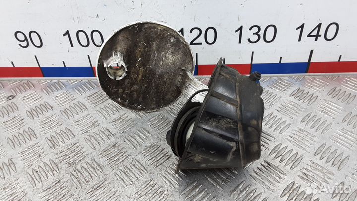 Лючок бака ford focus рест: 2002-2005 2002