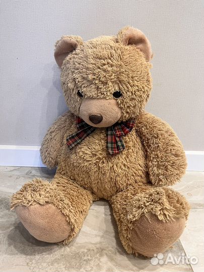 Большие плюшевые медведи