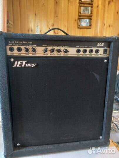 Комбоусилитель басовый