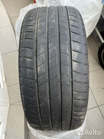 Michelin Primacy 3 245/40 R19 и 245/40 R19