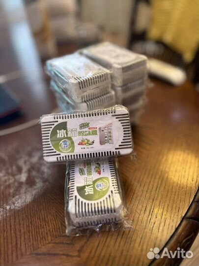 Поглотитель запаха для холодильника