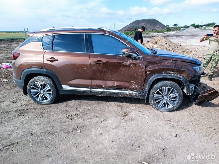Changan CS35 Plus 1.6 AT, 2019, битый, 35 000 км