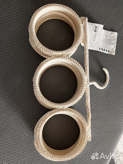 Вешалка для шарфов