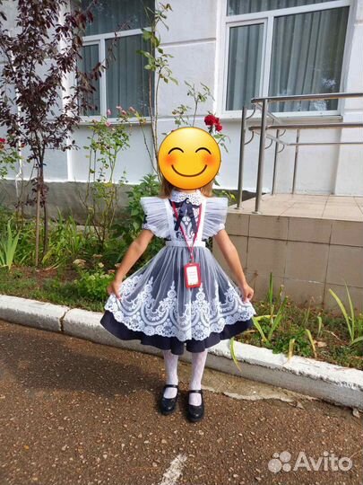 Фартук школьный в 1 класс и платье