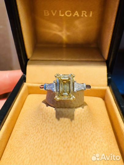 Золотое кольцо с желтым бриллиантом 2 карата GIA