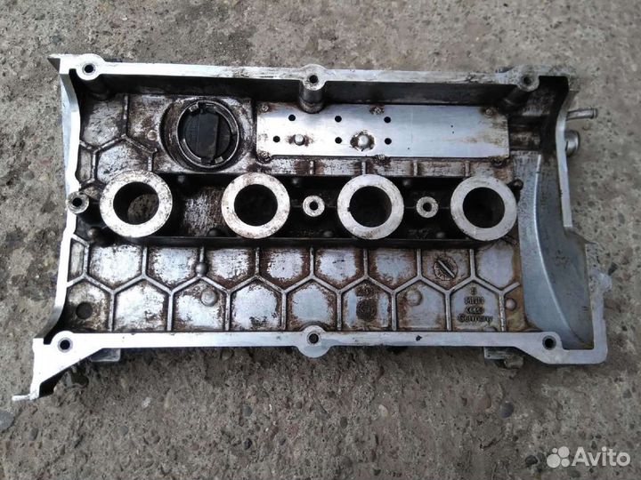 Крышка гбц AWM AWT