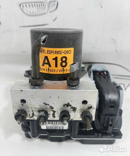 Блок ABS (насос) Santa Fe (CM) 2006-2012 Hyundai S