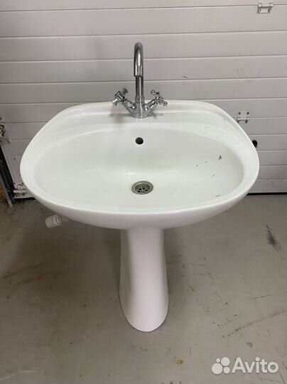 Раковина в ванную