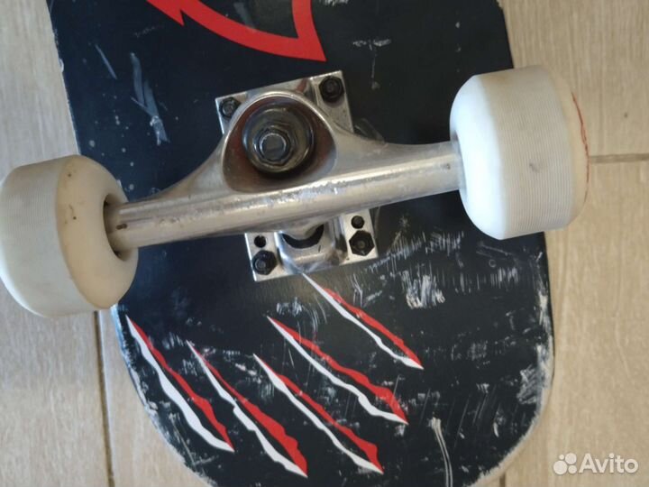 Скейтборд, в отличном состоянии