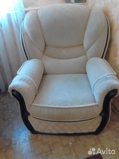 Перетяжка мягкой мебели