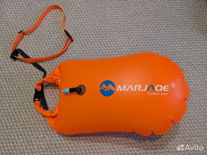 Буй для плавания Marjaqe с сухим карманом