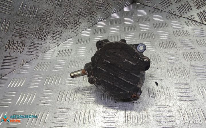 Насос вакуумный Mercedes-Benz Vito W639 2005