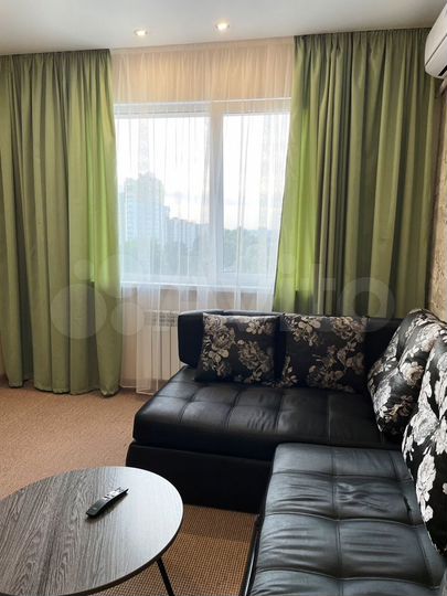 2-к. квартира, 60 м², 10/17 эт.