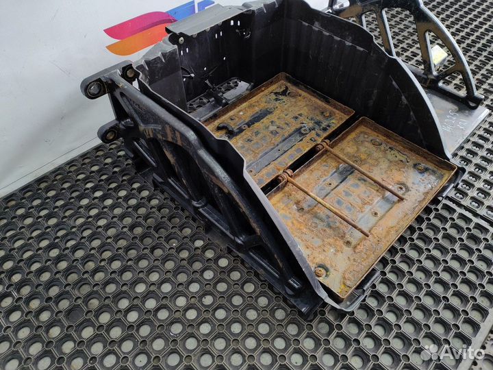 Ящик акб Daf XF106