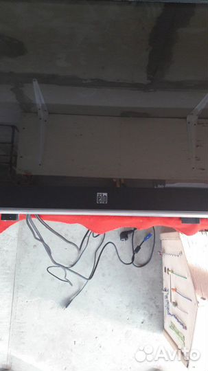 Широкоформатный сенсорный монитор elo 32