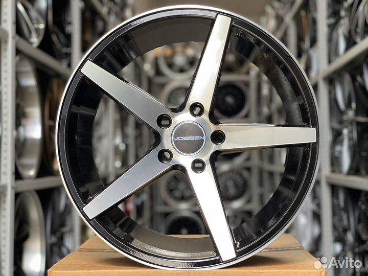 Диски Vossen VPS-303 R17 7.5j et+33 5*105