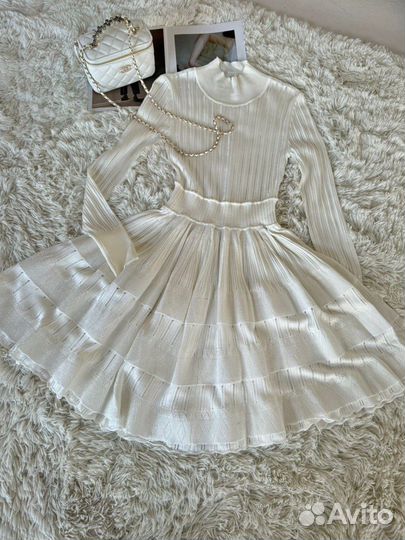 Платье женское Alaia