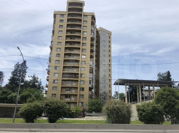 2-к. квартира, 52 м², 5/17 эт.