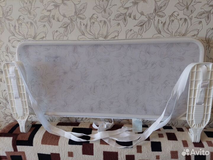 Защитный барьер для кровати