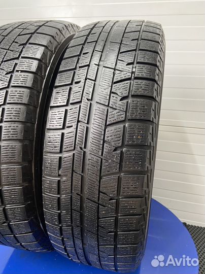 Yokohama Ice Guard IG50+ 215/65 R16 98Q