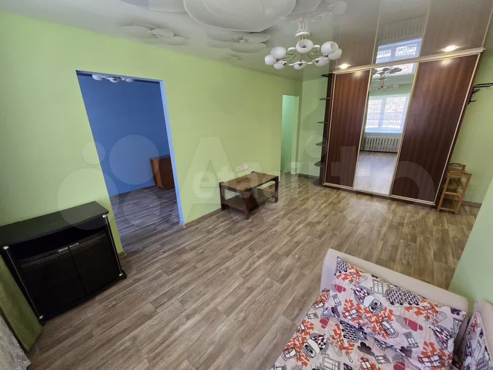 2-к. квартира, 43,3 м², 1/5 эт.