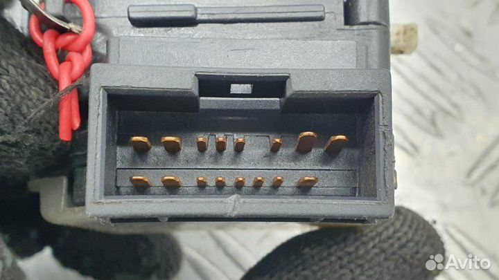 Переключатель поворотов подрулевой Hyundai Accent