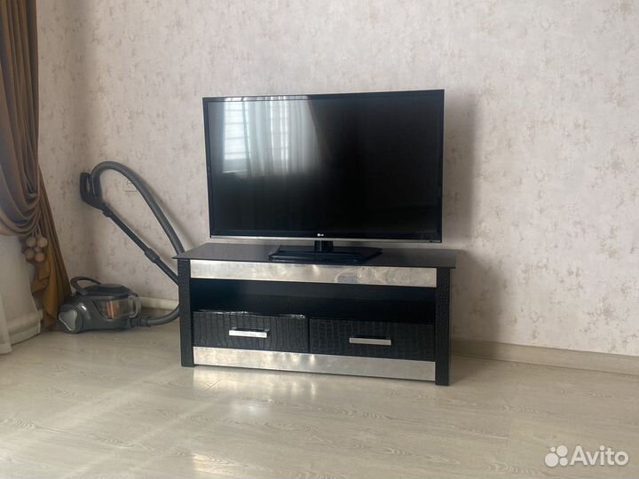 Тумба под телевизор бу